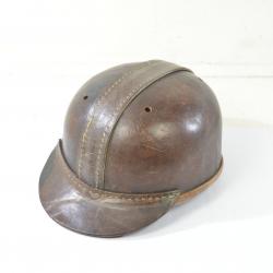 Ancien casque en cuir de mineur polonais Pologne. Années 1930 - 1950. Mineur de fond, extraction