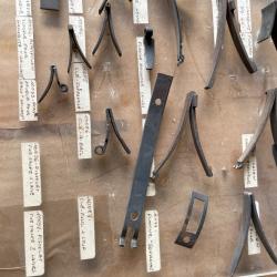 Ressorts divers d'armes
