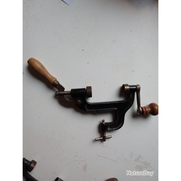 Sertisseur  de calibre  24