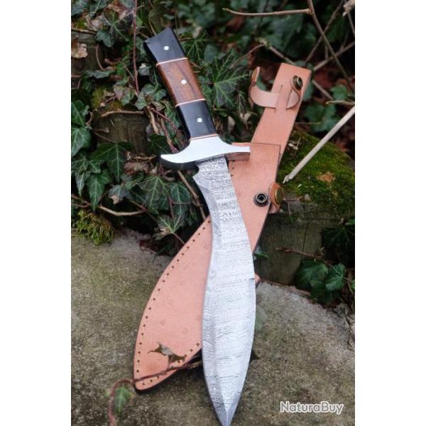 Couteau Kukkri Kukri Manche Bois Garde Nickel Lame Acier Damas 256 COuches Etui Cuir Fab Artisan 00