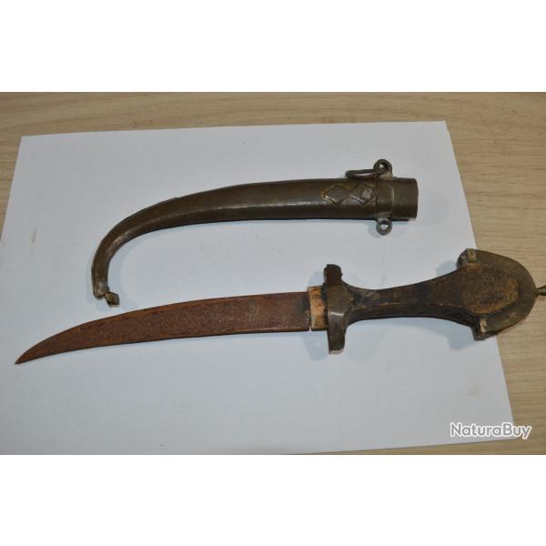 Ancien poignard Dague Oriental Koumya  restaurer (24)