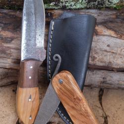 Lot de 2 Couteaux:  Skinner Damas Lame 256 Couches Etui Cuir + Piémontais Lame 128 Couches Artisanat