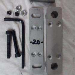Busc réglable largeur 20 mm