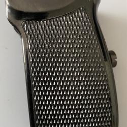 Plaquette noire état neuve pour pistolet Makarov