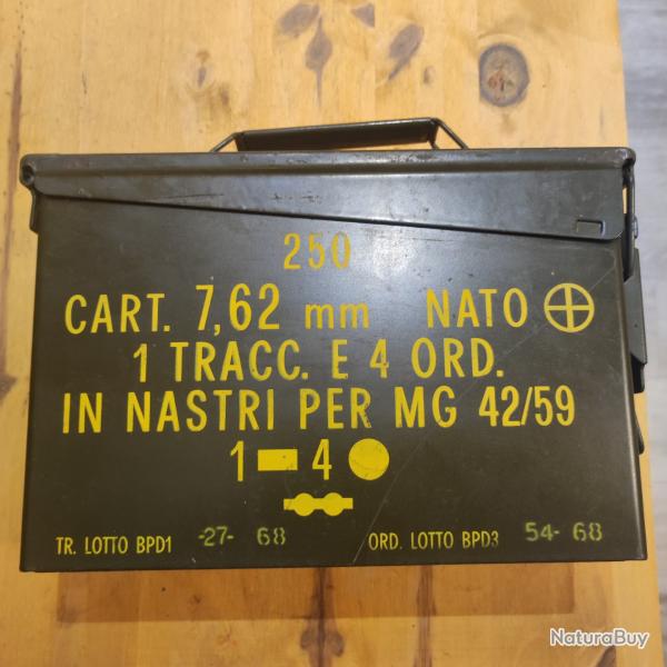 Caisse mtal pour munitions