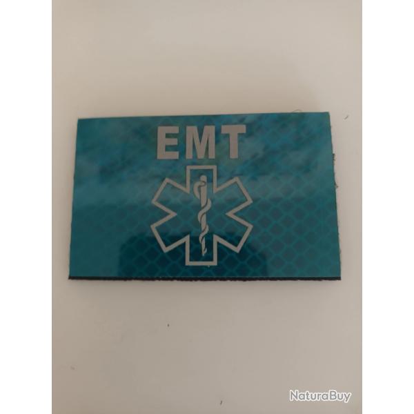 cusson brod emblme mdecine sauveteur systme scratch   8/5cm