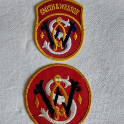 VEND DUO D'ECUSSONS SMITH& WESSON