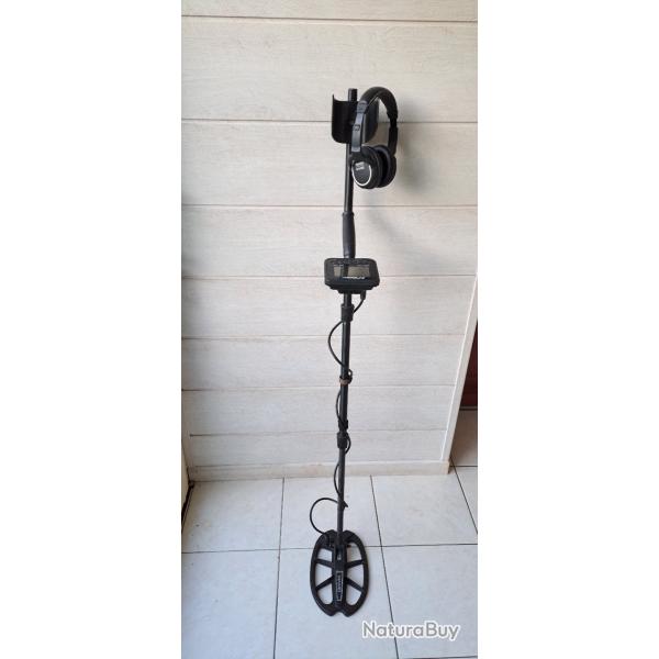 Dtecteur de mtaux Multi KRUZER. Trs bon tat. 680 