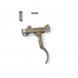 Kar 98 A (K98A) Allemand WW1 : détent avec gâchette, axe de fixation et ressort. Bloc complet