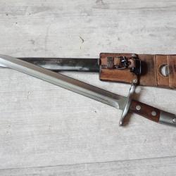 922267 Baïonnette Suisse Modèle 1918 + gousset en cuir. Pour fusil Schmidt-Rubin modèle K 31 ou k11