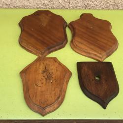 VENDU PAR LE-CUIRASSIER LOT DE 4 SUPPORTS BOIS POUR MASSACRES