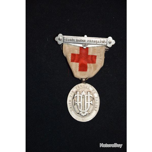 MEDAILLE UNION DES FEMMES DE FRANCE-AGRAFE CROIX ROUGE FRANCAISE-MATRICULE 4397-GUERRE 1914/1918