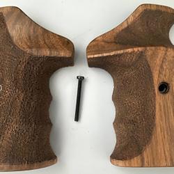 Plaquette de droitier  pour  Smith & Wesson carcasse K/L round butt et square  butt