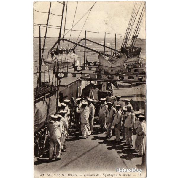 CPA - Marine -SCENES DE BORD-Hommes lEquipage a la meche N1652