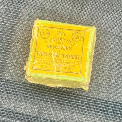 Vend boîte pleine munitions 320
