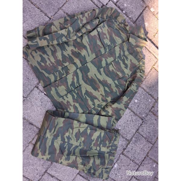 AUTHENTIQUE TENUE VESTE ET PANTALON CAMOUFLAGE "FLORA" VSR 98 TAILLE L-XL(54/4) NEUVE
