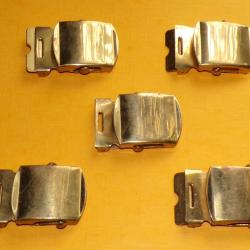 LOT DE 5 BOUCLES POUR CEINTURES , OCCASION  ETAT  VOIR PHOTOS . POUR TOUT RENSEIGNEMENT ME CONTACTER