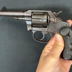 COLT NEW POLICE calibre 32 SW long