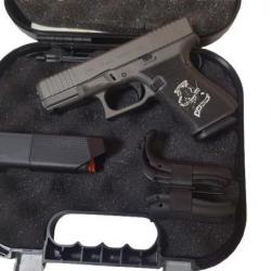 GLOCK 19 GEN 5 AF CUSTOM CAL.9X19 ENCHERE A 1 EURO