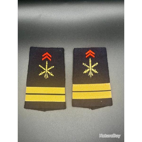 (71.002) Paire de fourreau d'paule de lieutenant Rgiment d'artillerie