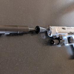 COLLIMATEUR LASER ROUGE TOUS CALIBRES ; 22LR 9MM 38SP ETC.. VENDU AVEC PILE RECHARGEABLE + CHARGEUR