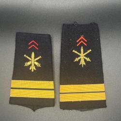 (71.004) Paire de fourreau d'épaule de lieutenant Régiment d'artillerie