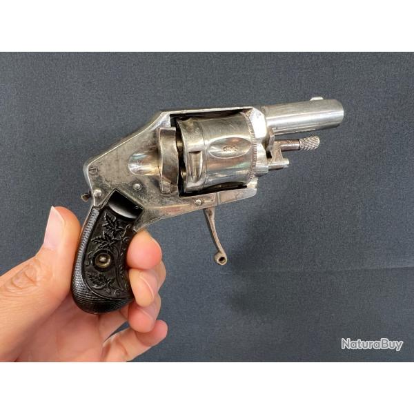REVOLVER HAMMERLESS MODLE PUPPY calibre 320