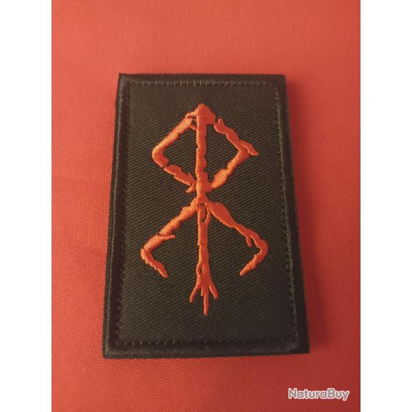CUSSON VIKING   PATCH BROD SCRATCH VALKNUT VALHALLA VIKING 8/5 CM NORSE