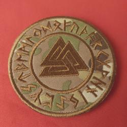 ÉCUSSON VIKING SYMBOLE PATCH BRODÉ SCRATCH NORSE VALKNUT VALHALLA VIKING 8 CM