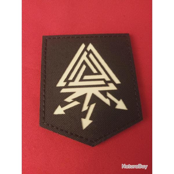PATCH CUSSON BROD SCRATCH VELCRO PVC 3D VALHALLA VALKNUT VIKING 7/7CM