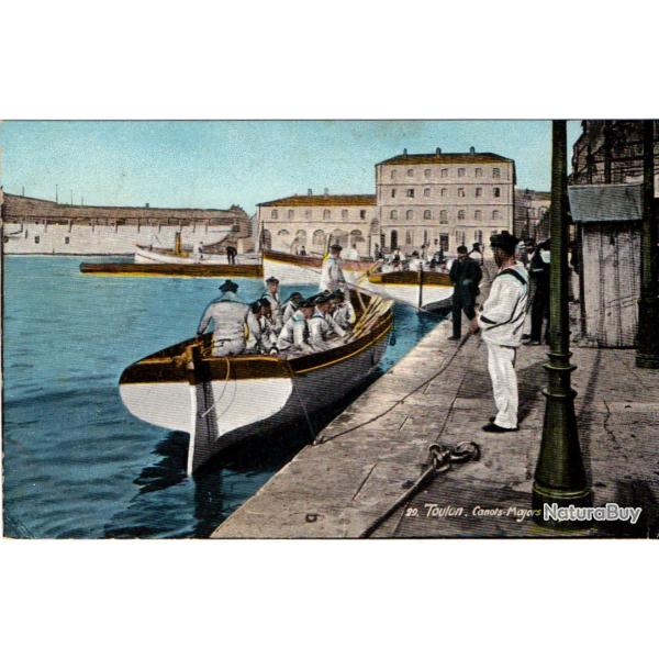 CPA - Marine Militaire -  CANOTS MAJORS AU PORT - N1671