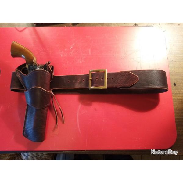 Holster modle John Wayne avec ceinture