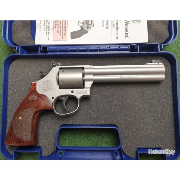 Revolver SMITH & WESSON mod. 686 International - 6" - .357 Magnum + Mallette d'origine (Occasion exc