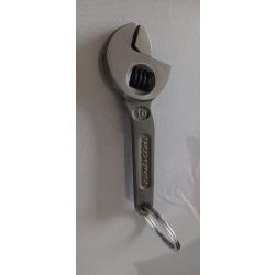 Porte clef façon clef à molette FACOM