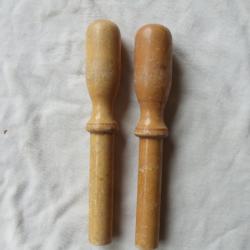 Lot de 2 bourroirs anciens en calibre 28.