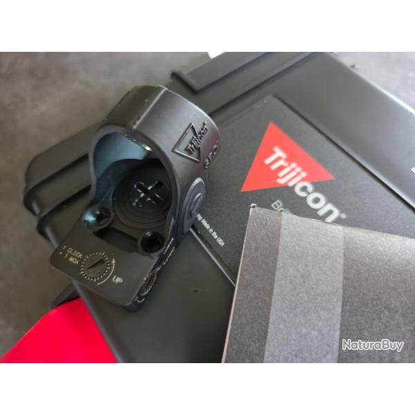 TRIJICON SRO 2.5 MOA