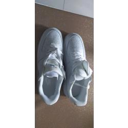 bascket nike neuf
