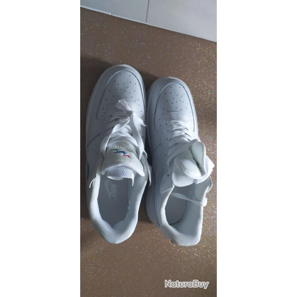 bascket nike neuf