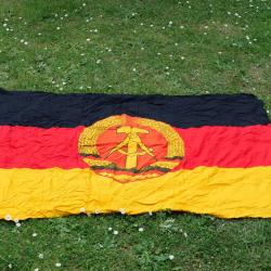 GUERRE FROIDE - Drapeau RDA DDR Allemagne de L'Est en coton SDC24SOV008 DDR Fahne