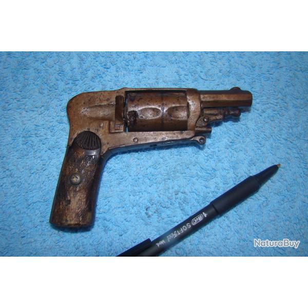 REVOLVER HAMMERLESS 6VELODOG