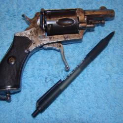 REVOLVER TYPE BULLDOG 8/92
