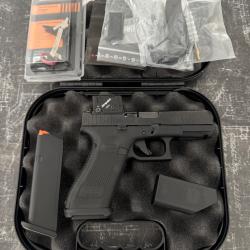 GLOCK 45 Gen5 FS mosin A-CUT Aimpoint COA Combo cal.9x19 avec détente performance comme neuf