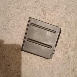 Chargeur AICS 3.715" culot 300 win Mag 5 coup