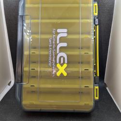 Boîte a leurres réversible, ILLEX.20 cm x 14 cl x 3,5 cm ( environ) , taille max leurres : 10,8 cm