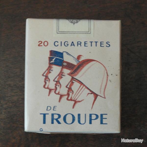 UN PAQUET DE "TROUPES" ANNEES 50
