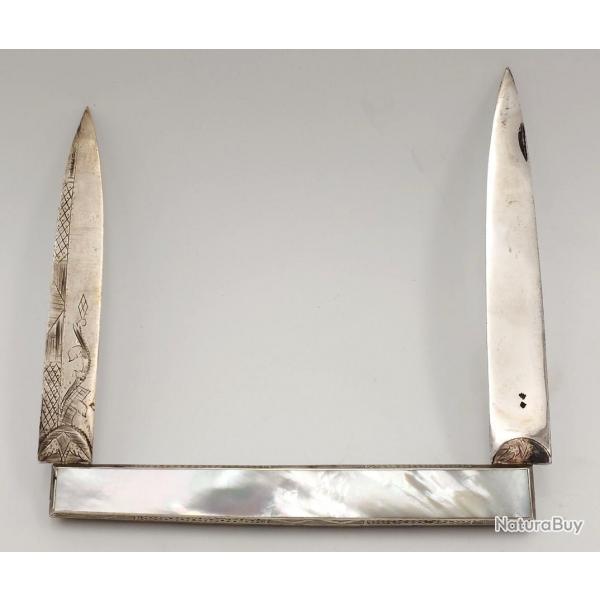 COUTEAU PLIANT DE LUXE LANGRES XVIIIme ARGENT ET NACRE - J.B BERGER A LANGRES Collection France Tr
