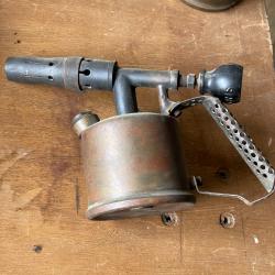 Lampe à souder