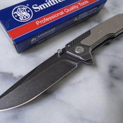 Couteau Tactical Smith & Wesson Liner Lock Lame drop point Acier 8Cr13MoV Manche Acier inox Clip