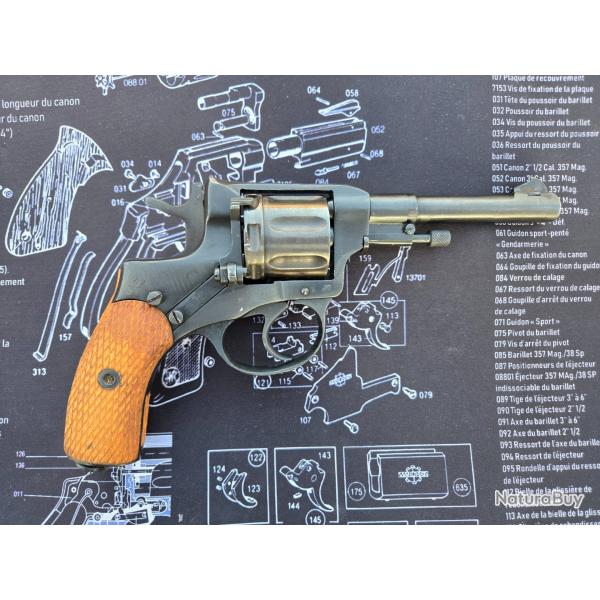 Revolver Nagant 1895 Tula 1944