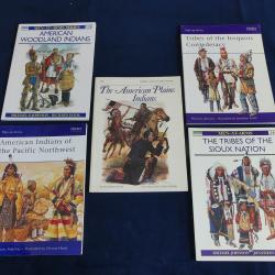 Lot de livres édition OSPREY sur les indiens D'Ameriques